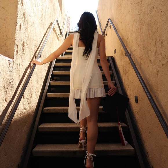 Revolve - Mini Dress in Ivory with the scarf - Picture 2 of 2